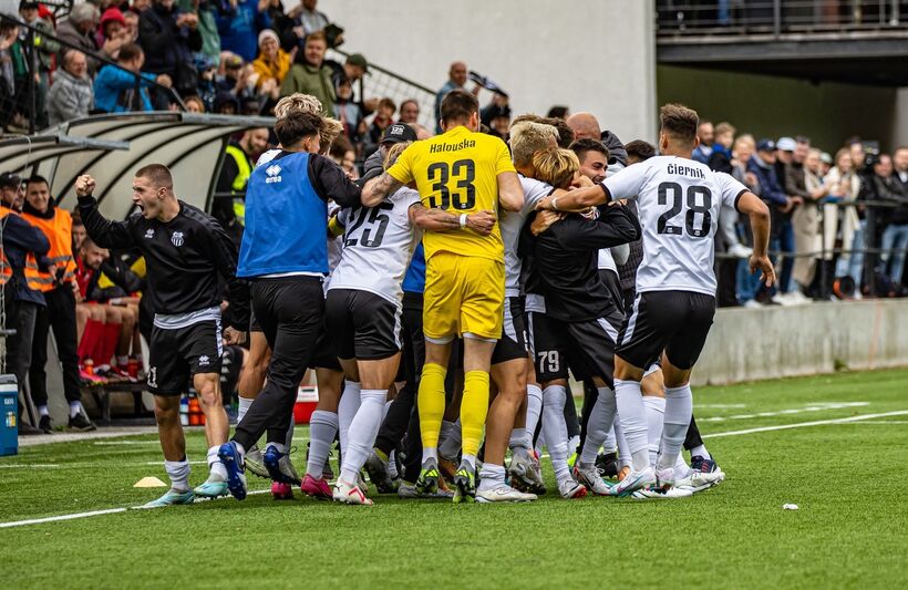 Výhra nad Lipovským Mikulášom 2:1, gólovým hrdinom Bordáč